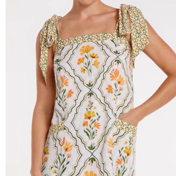 Hillary Floral MIDI Dress - Picture 2 of 5